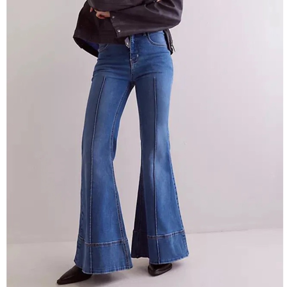 Free People We The Free La Rosa Flare Jeans Bell Bottoms Size 28 - Picture 1 of 12